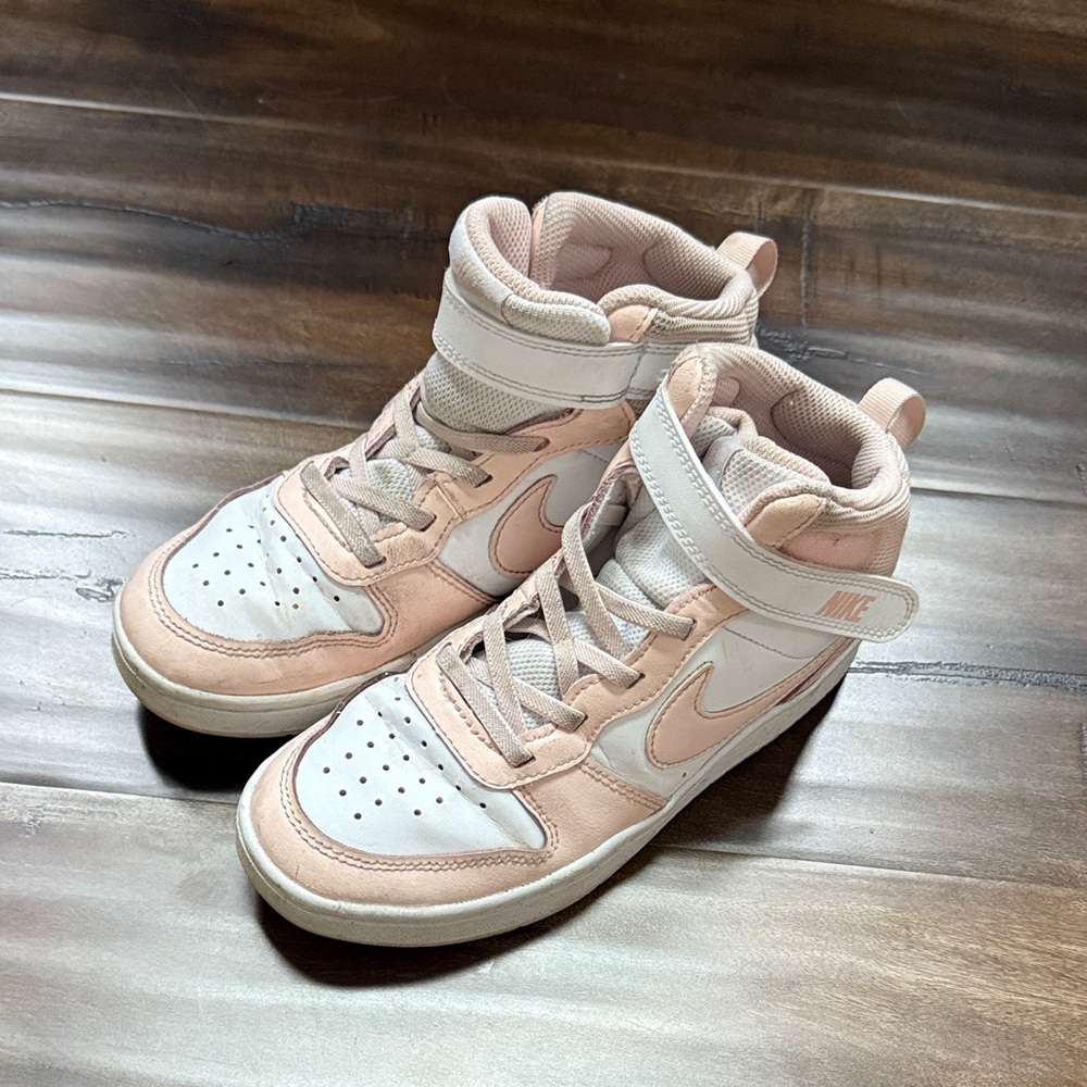 Nike Blush and White High-Tops Air Jordan